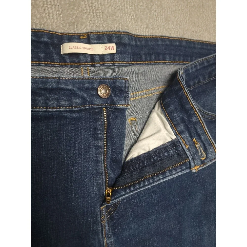 Levis Classic Jean Shorts Womens 24W Stretch Blue Denim Cuffed Hem